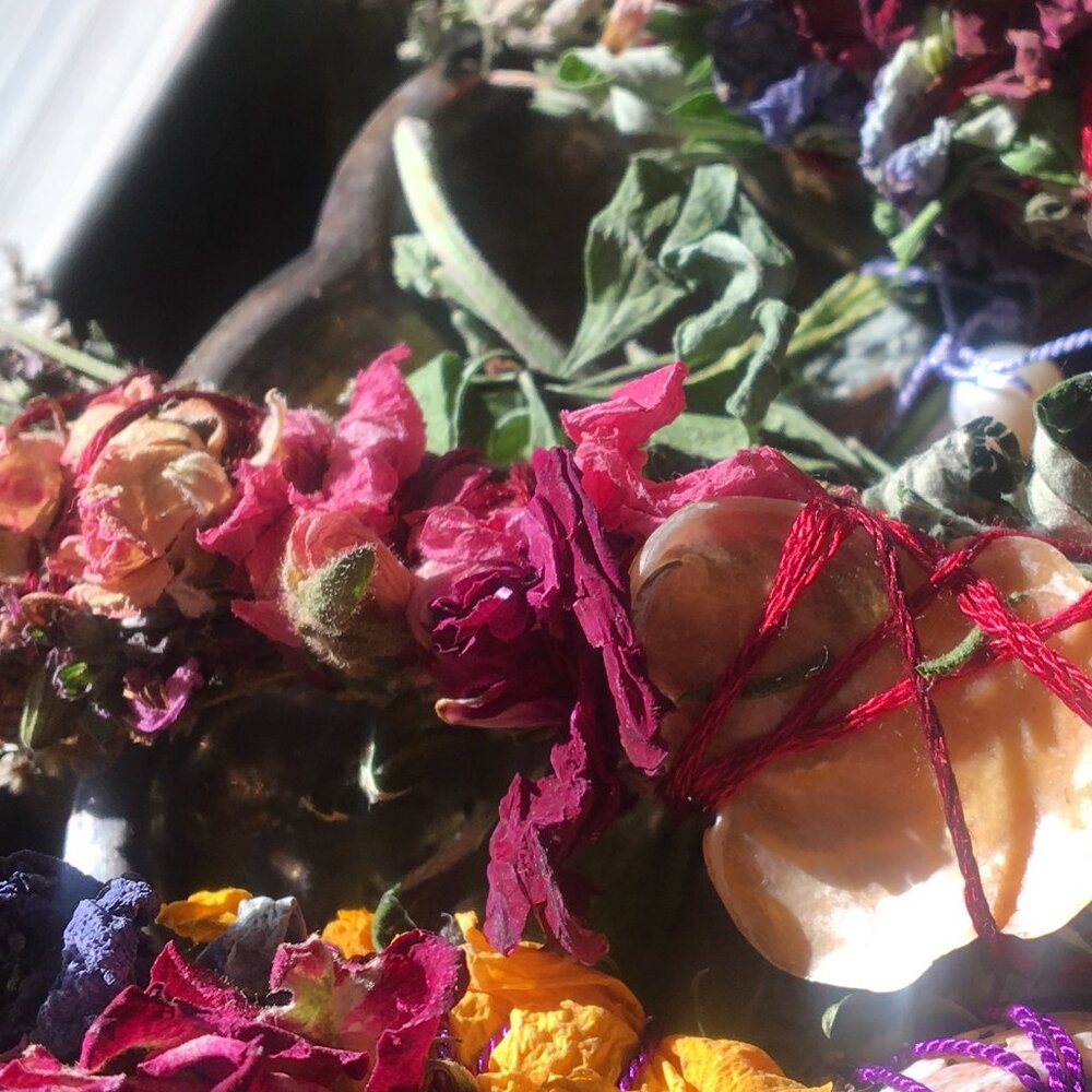 Litha summer sun beach wand handmade rose seashell lavender marigold smudge wand - Picture 2 of 3
